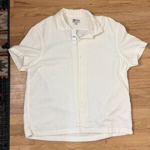 NWT men’s J Crew ivory button down 100% cotton beachy coastal knit linen style L